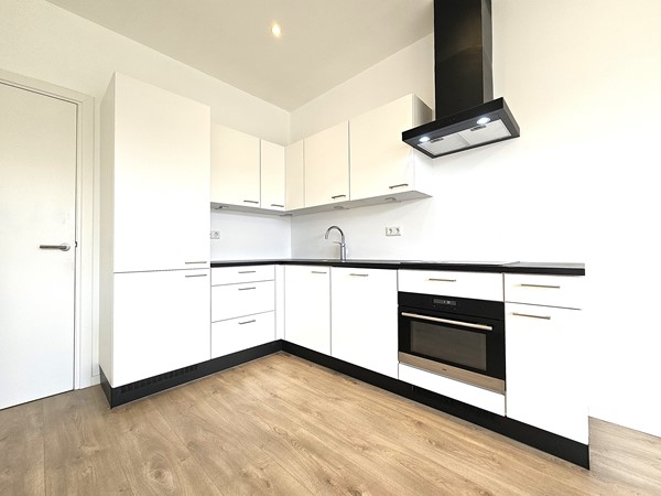 Medium property photo - Millinxstraat 24A02, 3081 PN Rotterdam