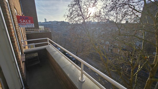 Medium property photo - Herman Robbersstraat 102F, 3031 RL Rotterdam