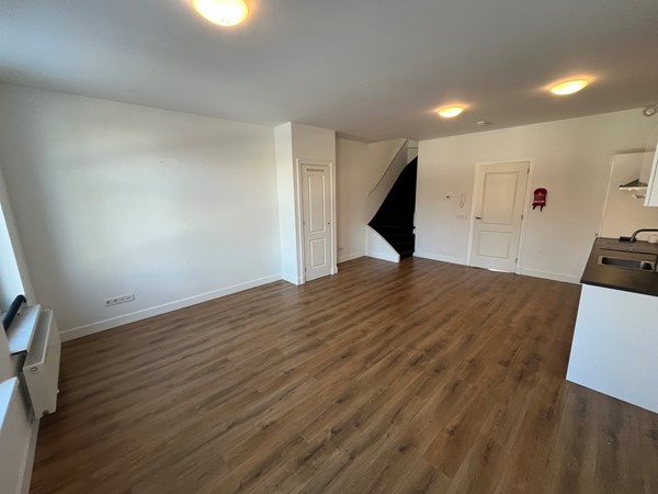 Medium property photo - Hillevliet 117B02, 3073 KM Rotterdam