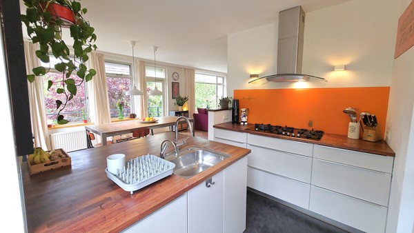 Medium property photo - Van Beuningenstraat 13-01, 3039 WC Rotterdam