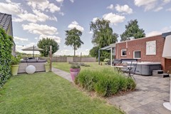 119_LAGE_MIERDE_5094_ER_Donkbeemd_33.JPG