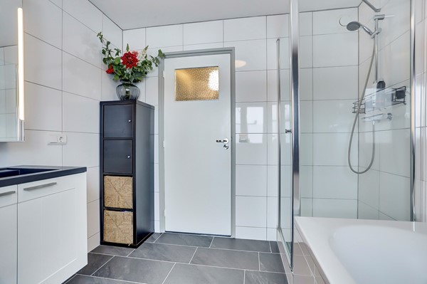 Medium property photo - Oranje Nassaulaan 28, 5531 HZ Bladel