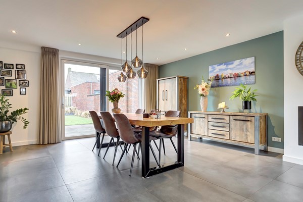 Medium property photo - Christinelaan 10, 5531 HN Bladel