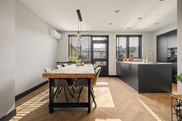 Medium property photo - Dr. A. Zijlmansstraat 10, 5531 GG Bladel