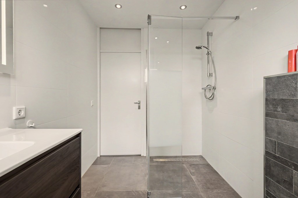 31_HOOGELOON_5528_BN_Sjef_Seuntiensstraat_12.JPG