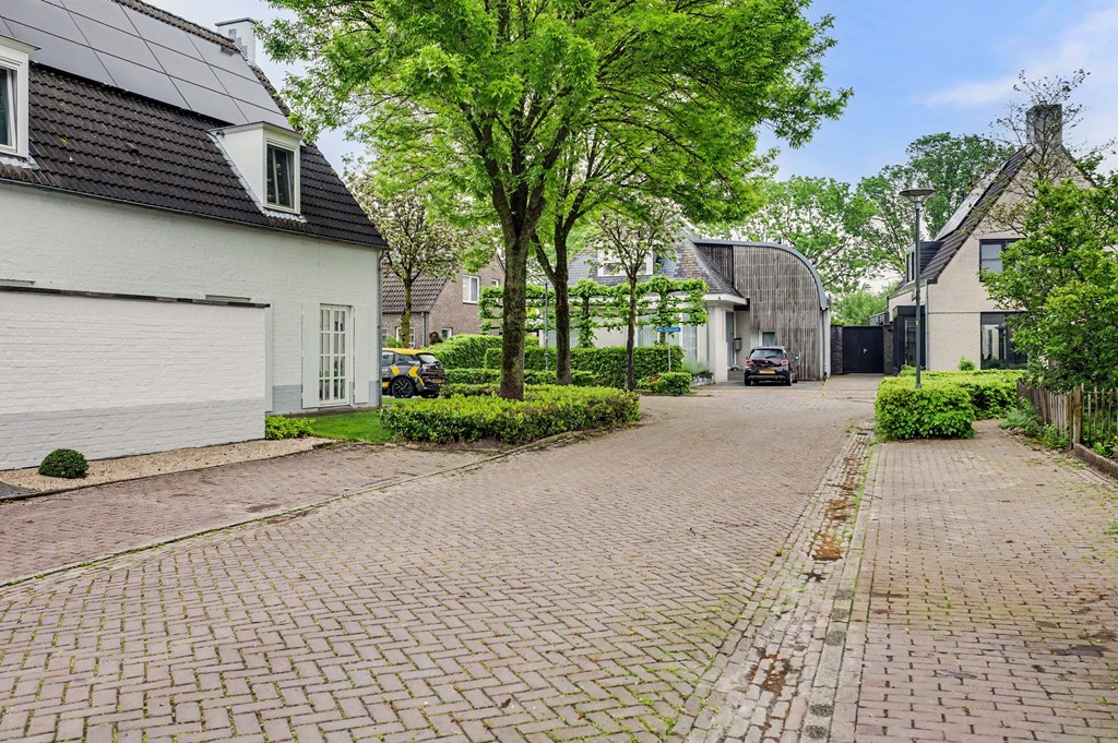 01_HOOGELOON_5528_BN_Sjef_Seuntiensstraat_12.JPG
