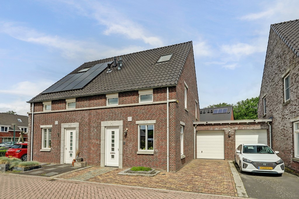03_Riethoven_5561_BE_Voorthof_5.jpg