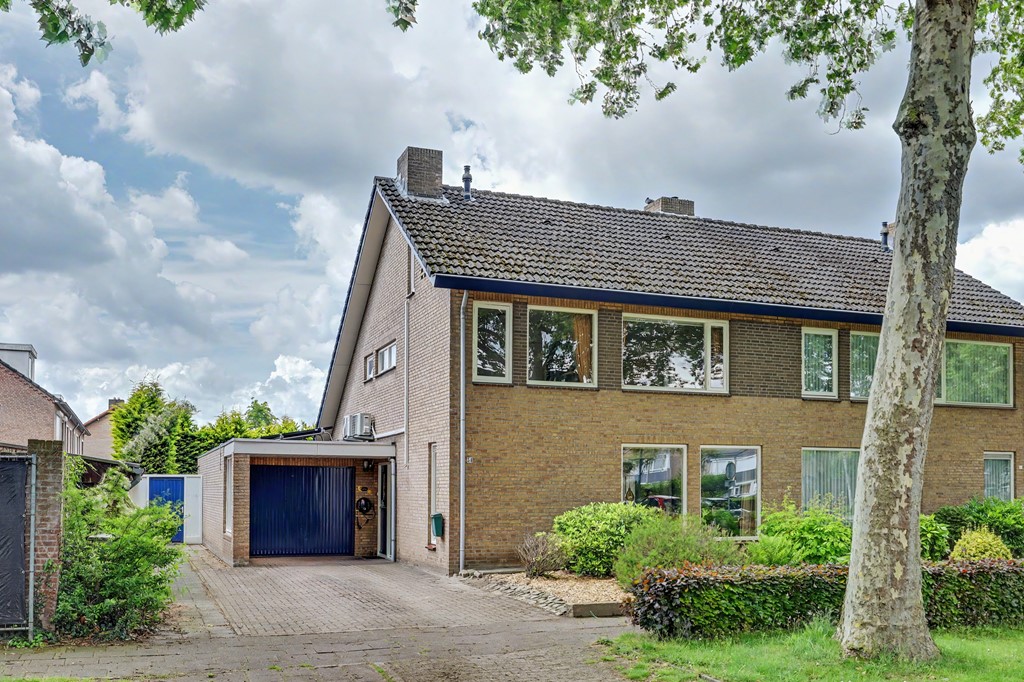 06_REUSEL_5541_AJ_Groeneweg_54.JPG