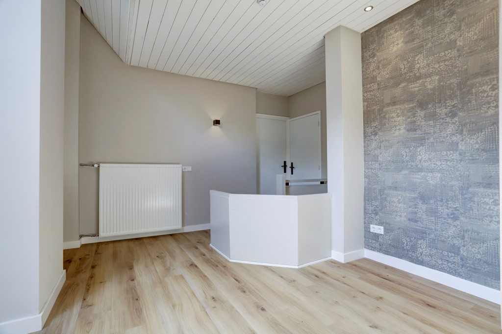 63_HAPERT_5527_BH_Venbroek_2.jpg