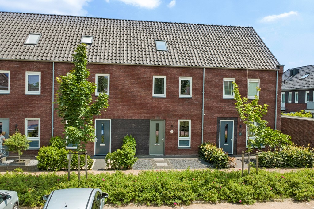 59_REUSEL_5541_GH_Dooleg_24.jpg
