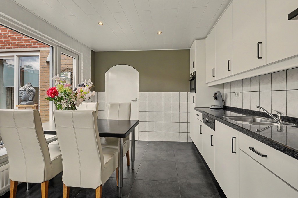 18_REUSEL_5541_AJ_Groeneweg_60.jpg