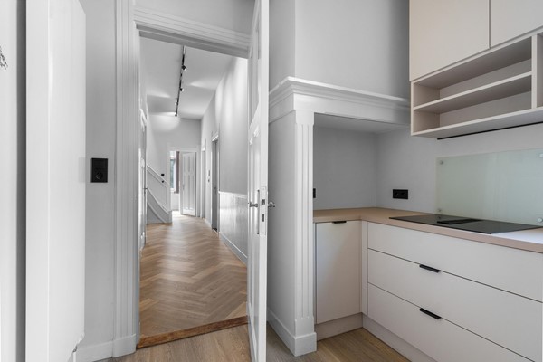 Medium property photo - Apeldoornseweg 152, 6814 BP Arnhem