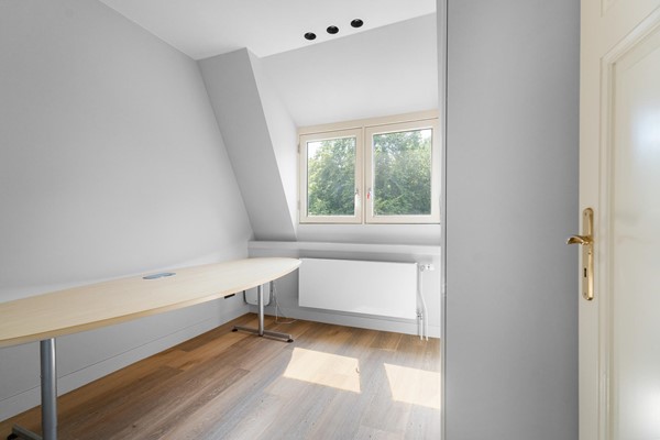 Medium property photo - Apeldoornseweg 152, 6814 BP Arnhem