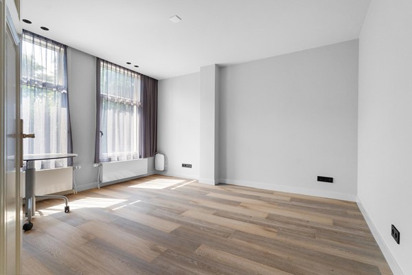 Medium property photo - Apeldoornseweg 152, 6814 BP Arnhem