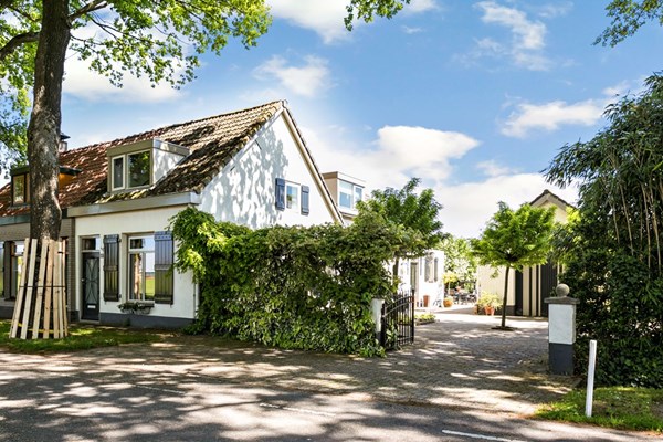 Alphenseweg 12, Gilze