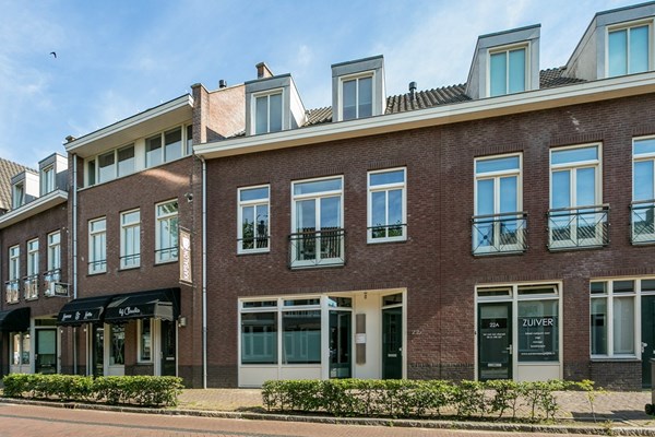 Raadhuisstraat 22-b-c, Gilze