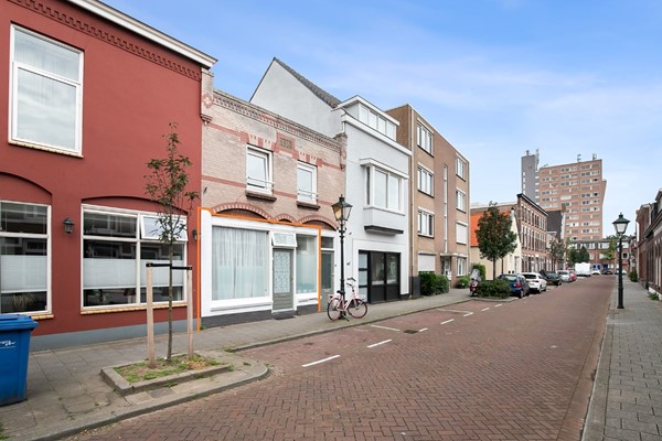 Onder bod: 1e Scheepvaartstraat 40A, 3151 NL Hoek van Holland