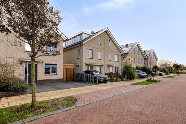 LeenvanderHouwenstraat663151MLHoekvanHollandNL-03.jpg