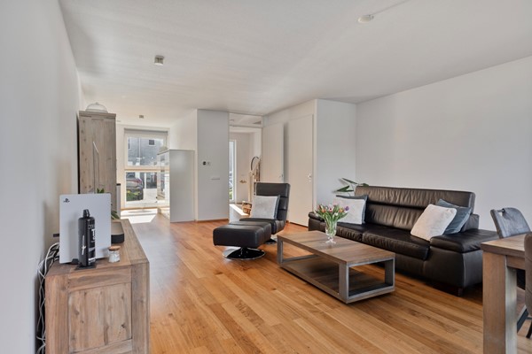 JaapvandeScheurhof83151MGHoekvanHollandNL-11.jpg