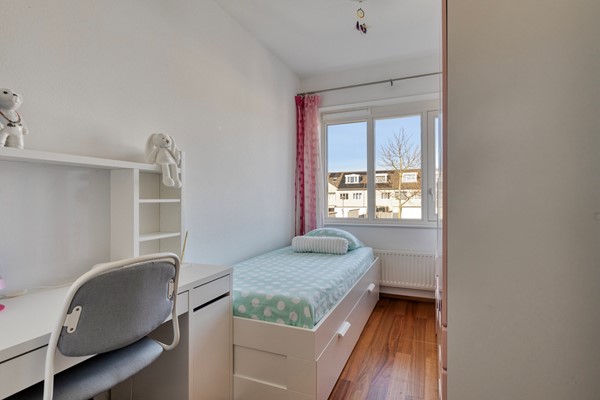 JaapvandeScheurhof83151MGHoekvanHollandNL-26.jpg