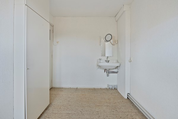 PrinsderNederlandenstraat593151SCHoekvanHollandNL-24.jpg
