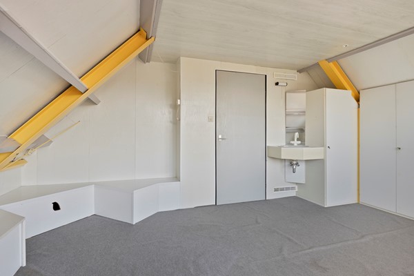 PrinsderNederlandenstraat593151SCHoekvanHollandNL-28.jpg