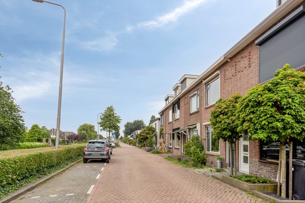 Naaldwijkseweg2982691PXsGravenzandeNL-02.jpg