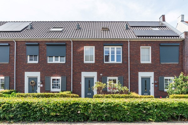 Te koop: Uitgebouwd, instapklaar en helemaal klaar voor een nieuwe bewoner!