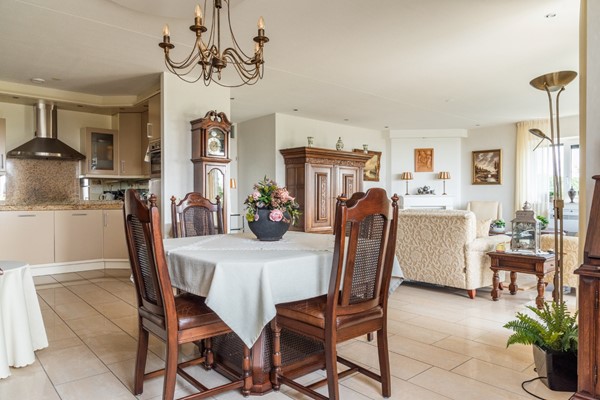 Medium property photo - Vogelenzang 4-14, 3911 AR Rhenen