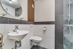 08680486_3.jpg