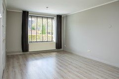 08684072_48.jpg
