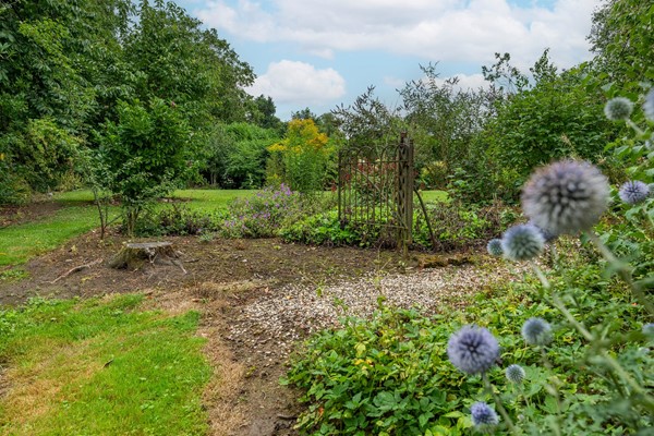 Medium property photo - Dorpsplein 4, 4041 GH Kesteren