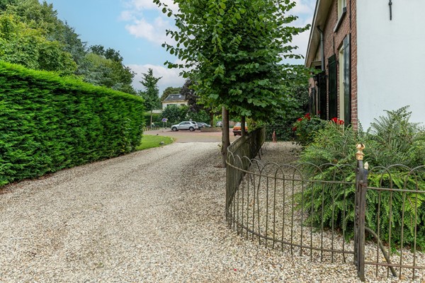 Medium property photo - Dorpsplein 4, 4041 GH Kesteren