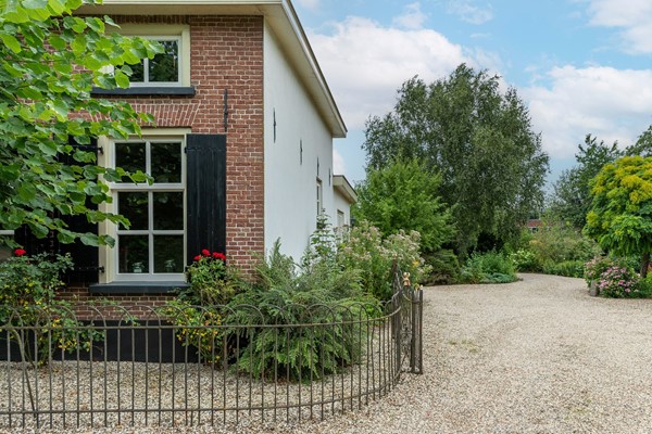 Medium property photo - Dorpsplein 4, 4041 GH Kesteren