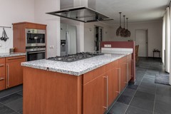 08689770_69.jpg