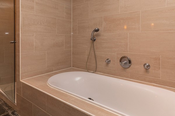 Medium property photo - Dorpsplein 4, 4041 GH Kesteren
