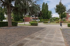 08690866_40.jpg