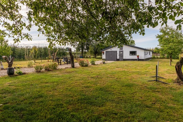 Medium property photo - Burgemeester Houtkoperweg 44, 4033 BL Lienden