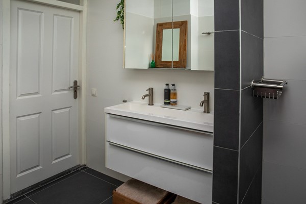 Medium property photo - Prof. Einthovenlaan 12, 4003 WX Tiel
