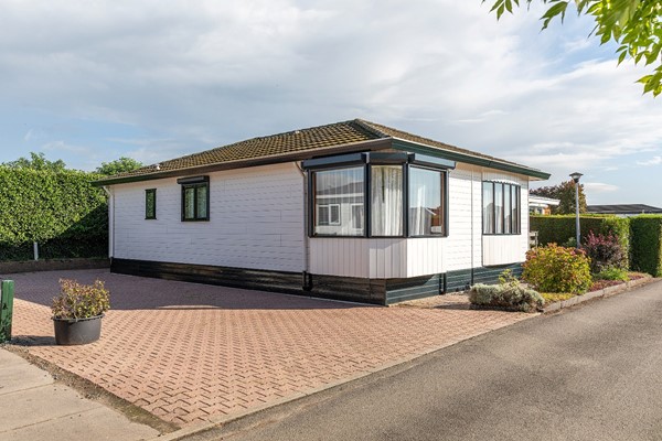 Medium property photo - Blauwe Kampseweg 2-10, 4011 LK Zoelen