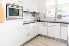 08749843_3.jpg