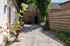 Riante woonboerderij met grote schuur, multifunctioneel! 08775049_59.jpg