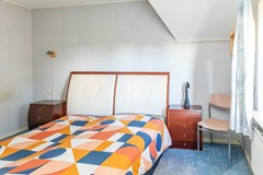 Riant wonen aan de rand van het dorp: groot perceel en fraaie vrijstaande garage! 08777966_24.jpg