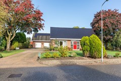 Riant wonen aan de rand van het dorp: groot perceel en fraaie vrijstaande garage! 08777966_62.jpg