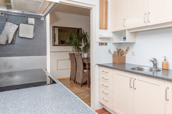 Medium property photo - Koningin Wilhelminalaan 5, 4041 CD Kesteren