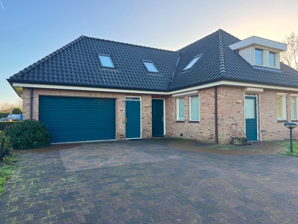 44 R I Straat, Ochten foto 5