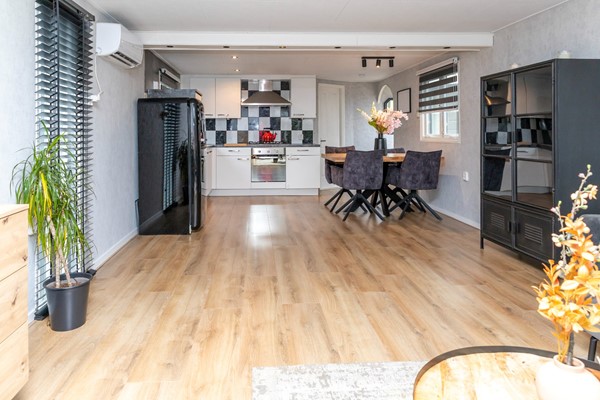 Medium property photo - Rijnbandijk 111-56, 4021 AG Maurik