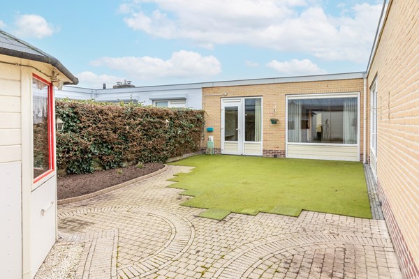 Medium property photo - Pieter C. Hooftstraat 22, 4041 XS Kesteren