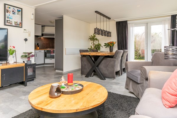 Medium property photo - Rijnbandijk 111-87, 4021 AG Maurik