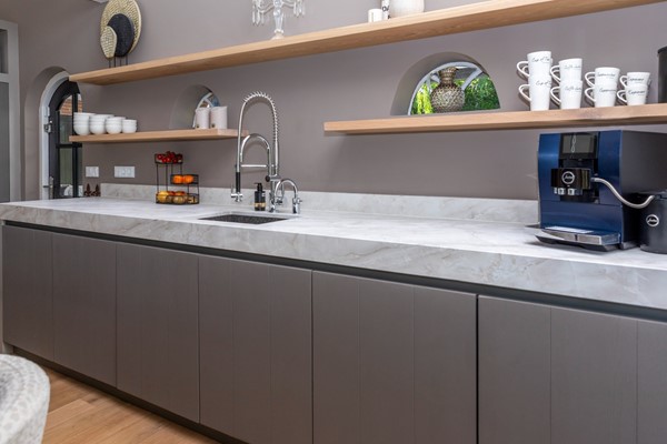 Medium property photo - Dorpsplein 1, 4041 GH Kesteren